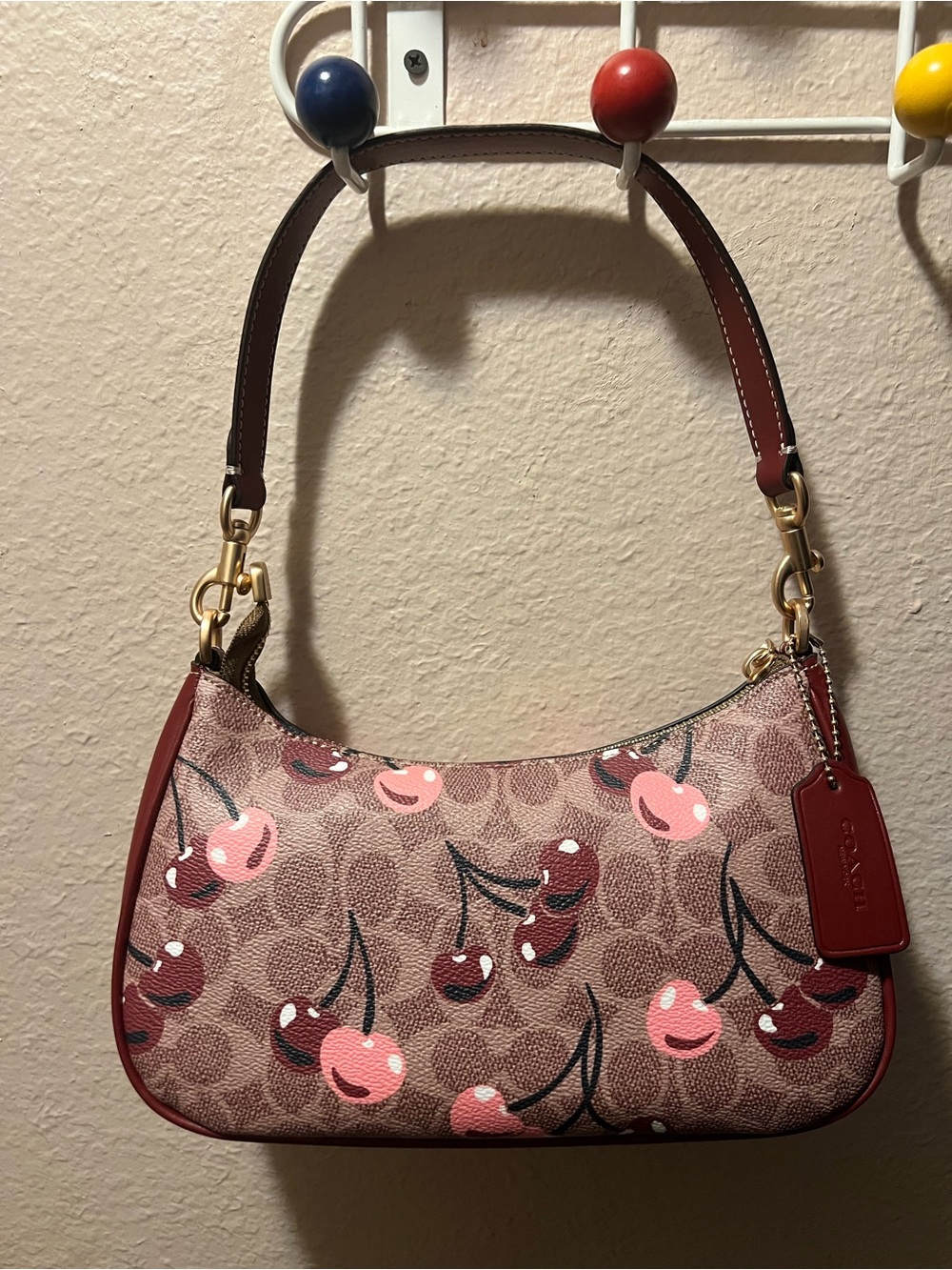 Coach Pink Cherry Signature Canvas Shoulder Bag - Picture 3 of 3